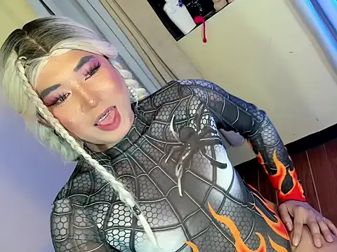 Suckable_StormRain69xx webcam