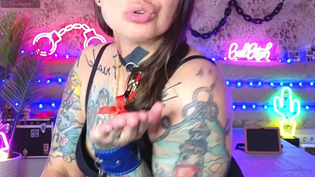 Cool_Freak_ webcam
