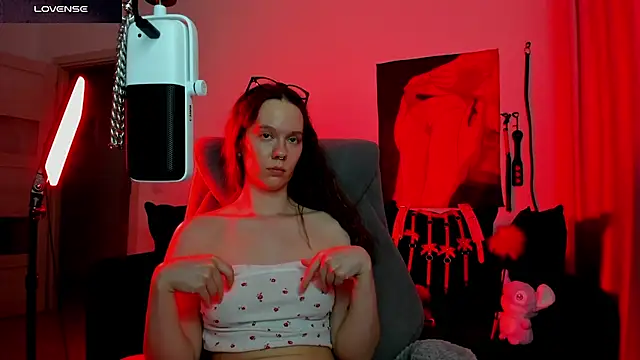 Vulgar_Tamer webcam