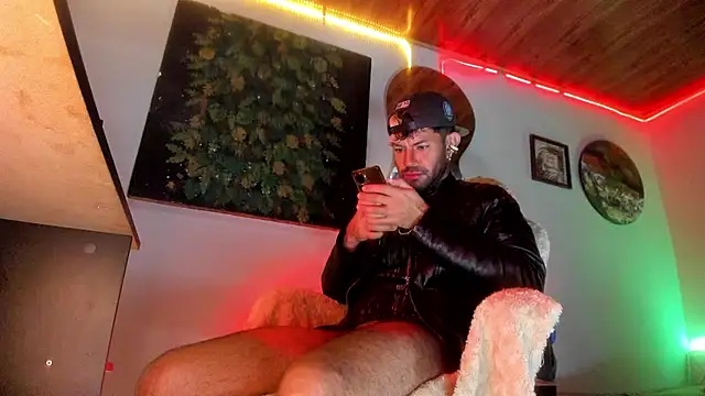 LatinMilk_ webcam
