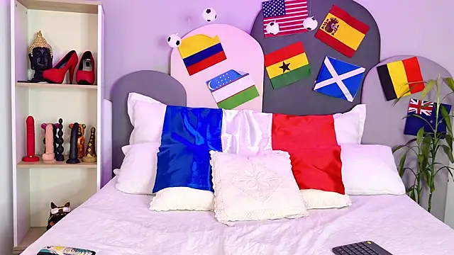 SophieGomez22 webcam