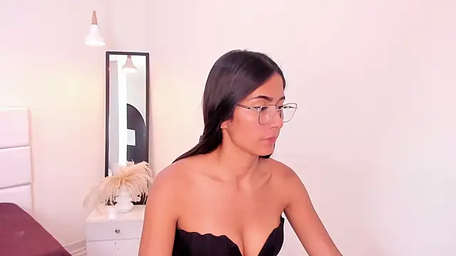 your_khloe webcam