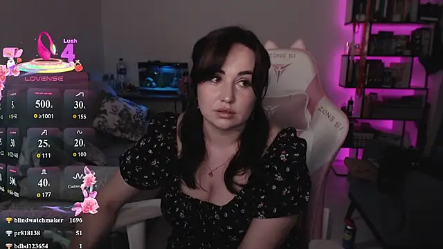 SexyWitch_666 webcam