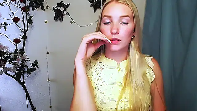 Queen_ofLove webcam