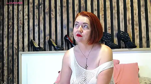 Alis_Lovi webcam