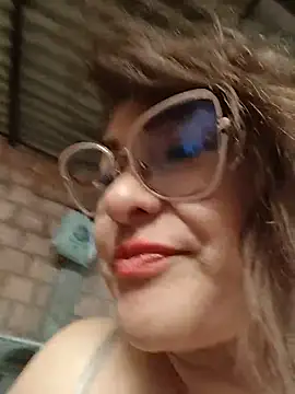 AlexxiaaMat webcam