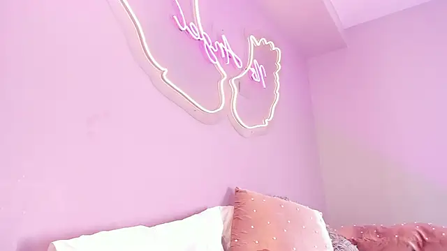 cherry_monroe - Cherry_monroe's free webcam - UK Sex Cams
