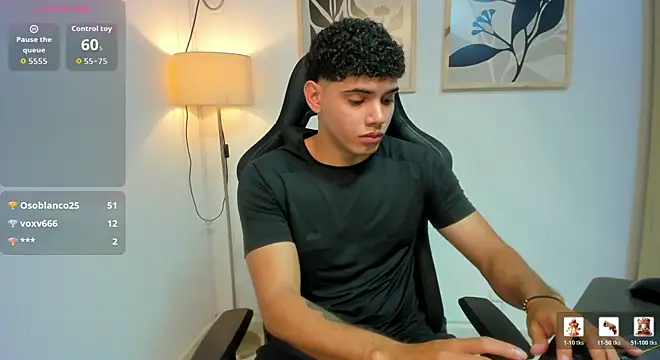justin_payn14 webcam