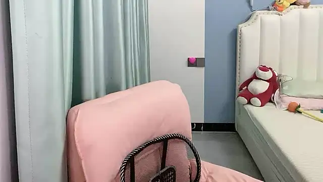 Luna-666 webcam