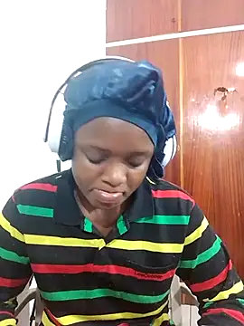 DarkPearl_20 webcam