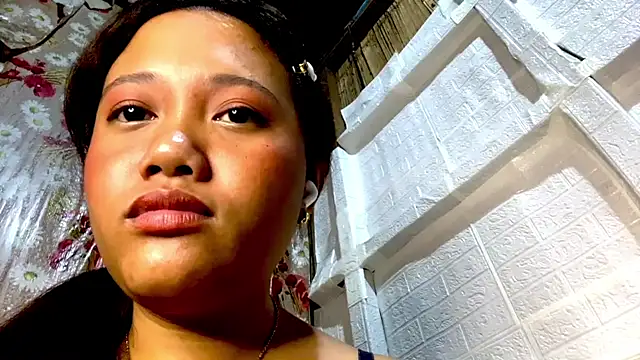 Abegail2221 webcam