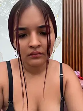 CrystalCarrington webcam