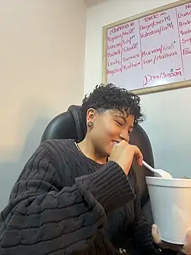 ian_mathias_ webcam