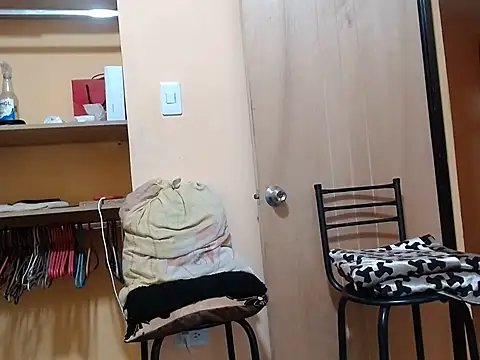 kurtbigcock webcam