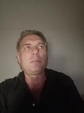 Saysomething3 webcam