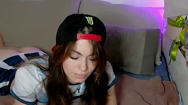 SweetDarling7 webcam