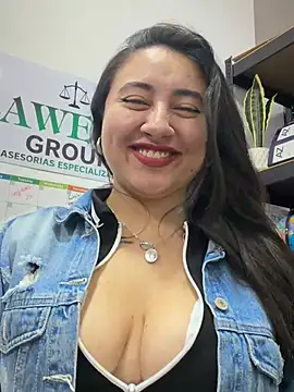 _Sarah-Office1 webcam