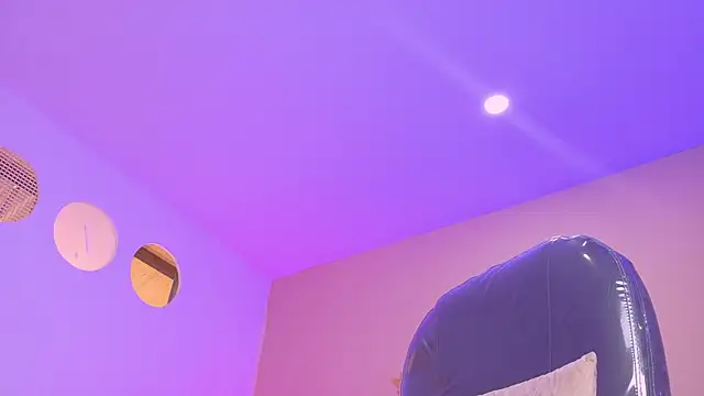 Nascary_Fox webcam