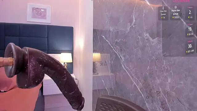 iza_grey webcam