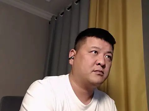 zhang1118 Live Web Cam Show