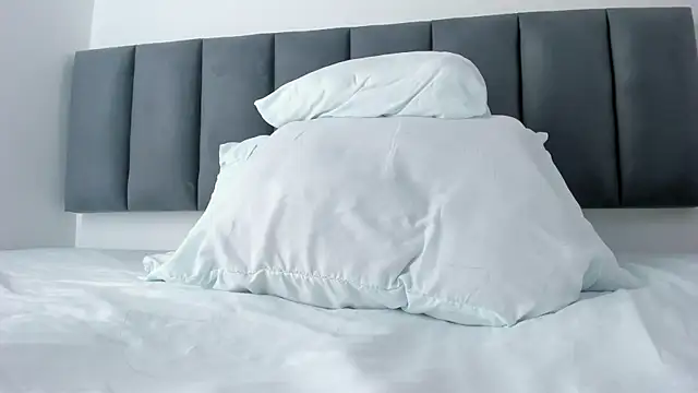 MaraOwen_ webcam