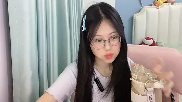 Luna-666 webcam