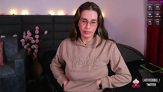 kathieandpovcock1 webcam