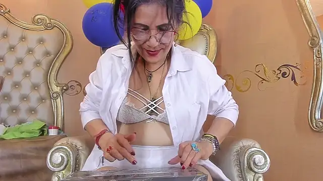 Celeste_Baker_ webcam