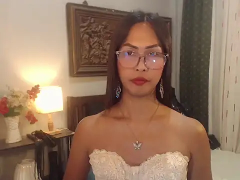 Nathalieheartt webcam