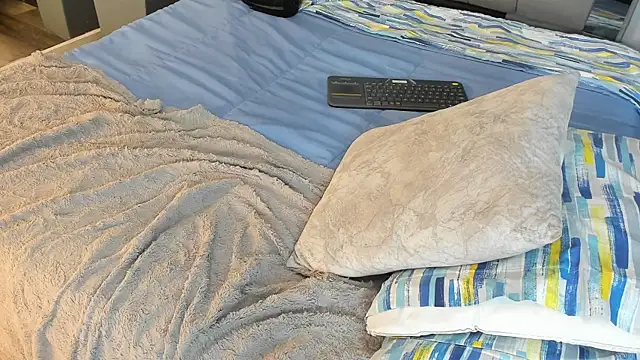 Charlie___Musk webcam