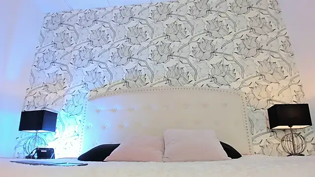 Venusandrea29 webcam
