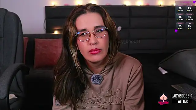 kathieandpovcock1 webcam