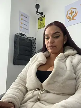 Sara-77 Live Web Cam Show
