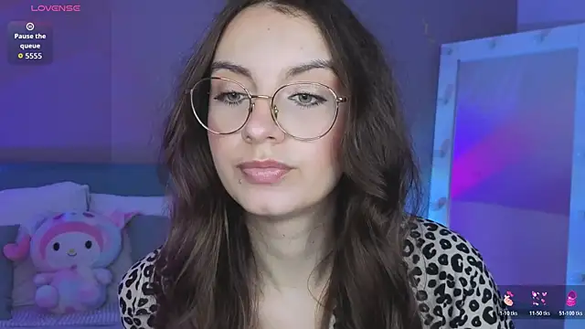 Real_cutie1 webcam