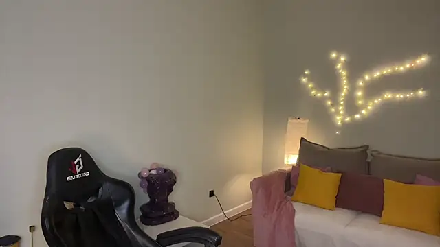 mistress_of_hearts webcam