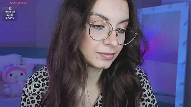 Real_cutie1 webcam