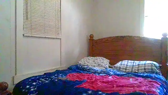 midnightcouple2026 - Midnightcouple2026's free webcam - UK Sex Cams
