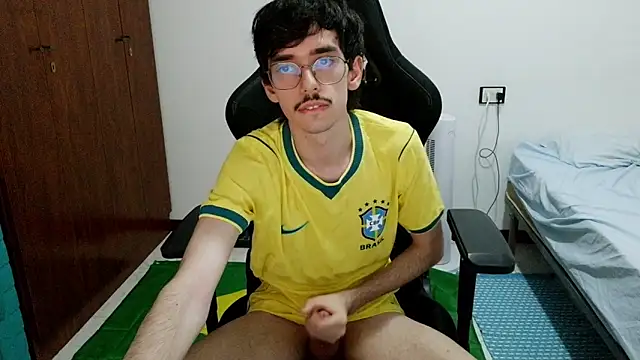 gabrielNovin17cm webcam