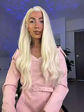miss_tatiana_'s live cam