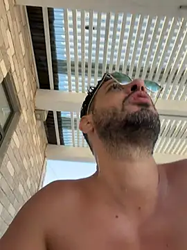 husbandandwifetobe webcam