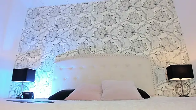 Venusandrea29 webcam