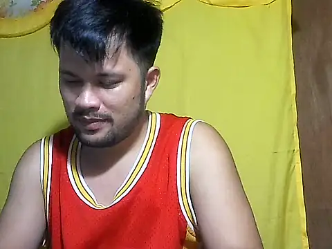 HairyHottestpinoyHandsome webcam