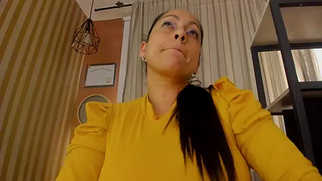 Scarlett_Barnes webcam