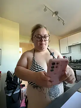 Ivy-Rose-xx webcam