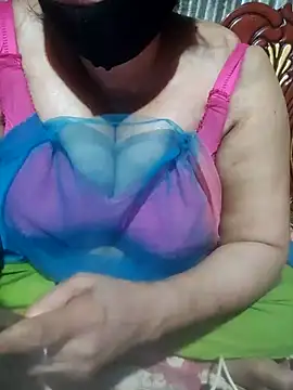 Suha_Mony webcam