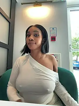 ___Nessa webcam