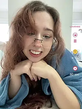 tsuki_chan_on webcam