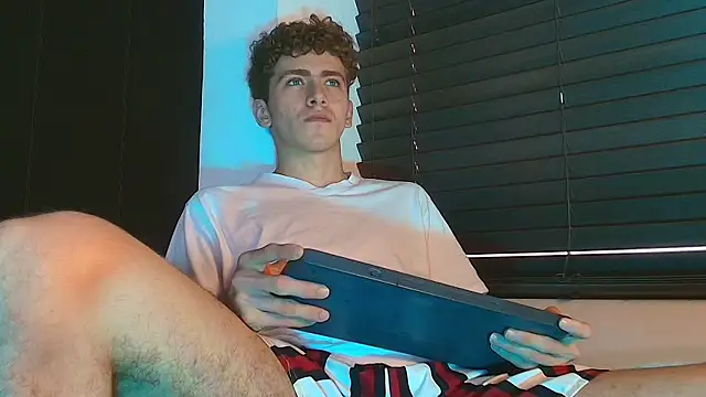 Tyler_Mcrey webcam