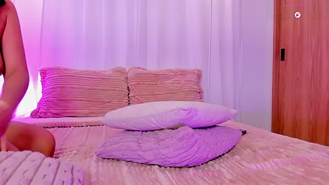 Aishapeyton_ webcam