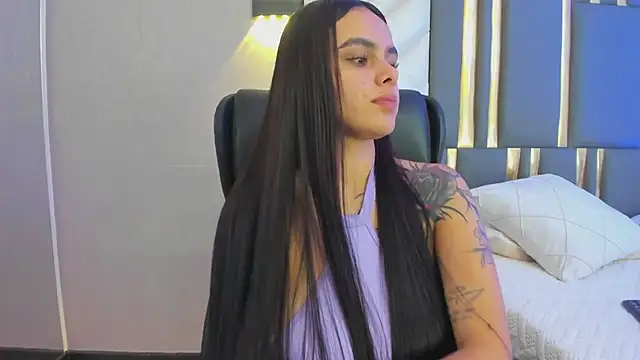 ChloeHarper_ webcam